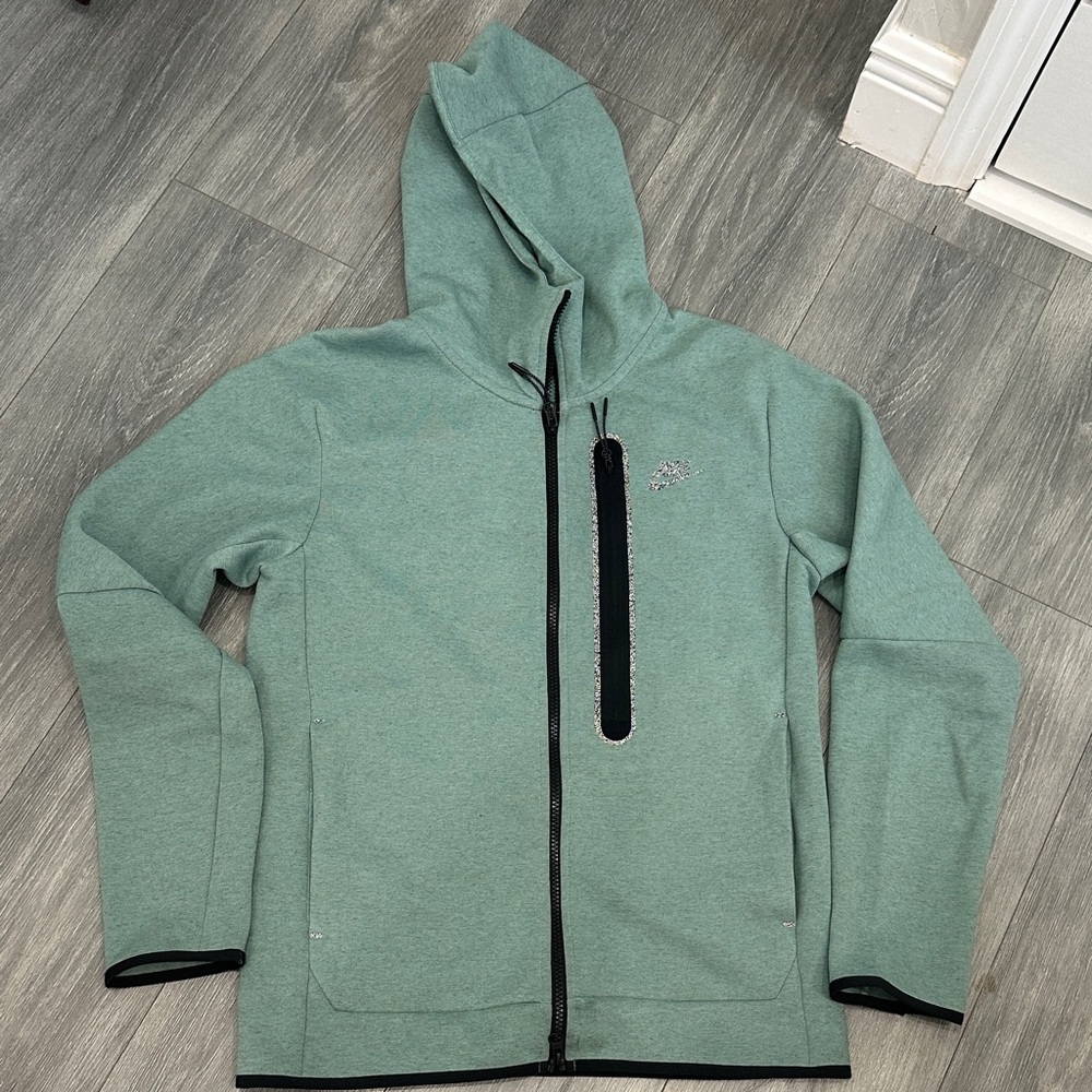 Nike Gray Hooded Jacket